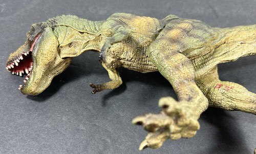 Papo Dinosaur 12” Running Tyrannosaurus Rex With Articulated Jaw T-REX TOY 2012 - Picture 15 of 15