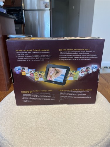 Kodak Pulse 7" Digital Picture Photo Frame WiFi Connect High Quality Photos - Picture 2 of 9