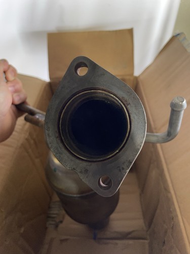 Genuine GM Warm Up Three-Way Catalytic Converter 42725665 NEW!!🫡 - Picture 9 of 9