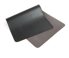 Tapis de souris en cuir noir avec propriétés imperméables surface texturée Li...