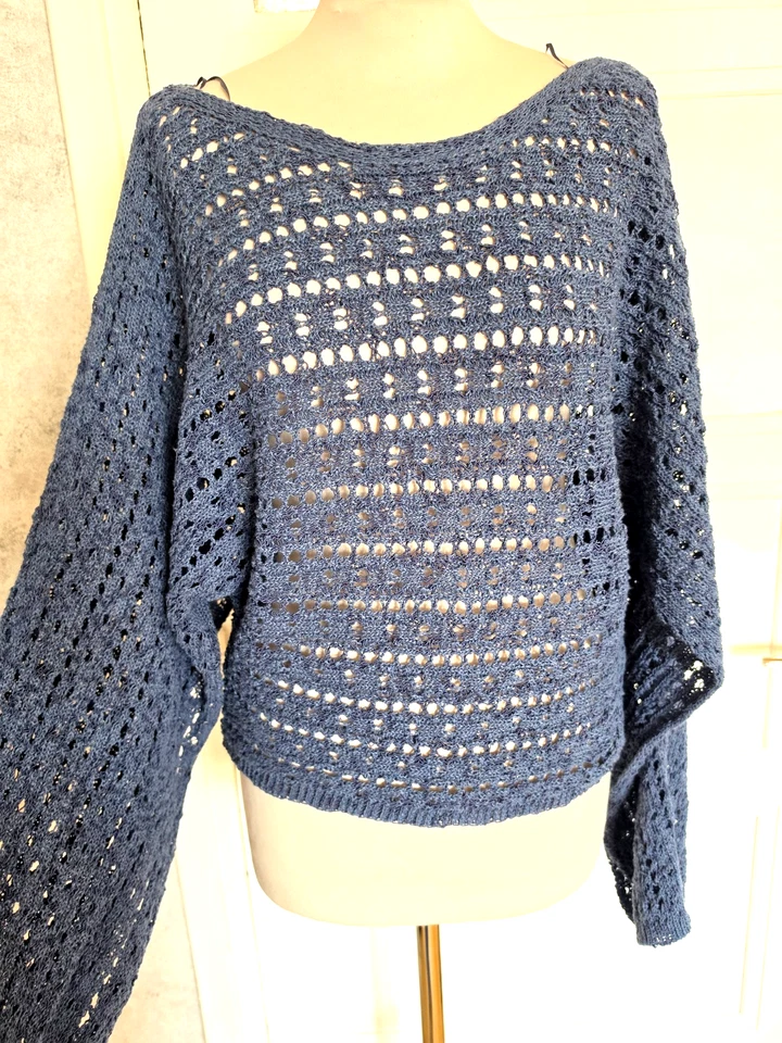 PULL AJOUREE DECONTRACTE ZARA TAILLE L NEUF - Photo 1/3