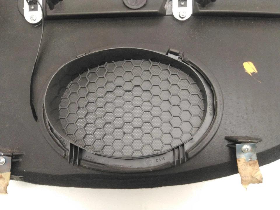 MASERATI GRANSPORT Trim Panel 2003-2008 - Изображение 3 из 4