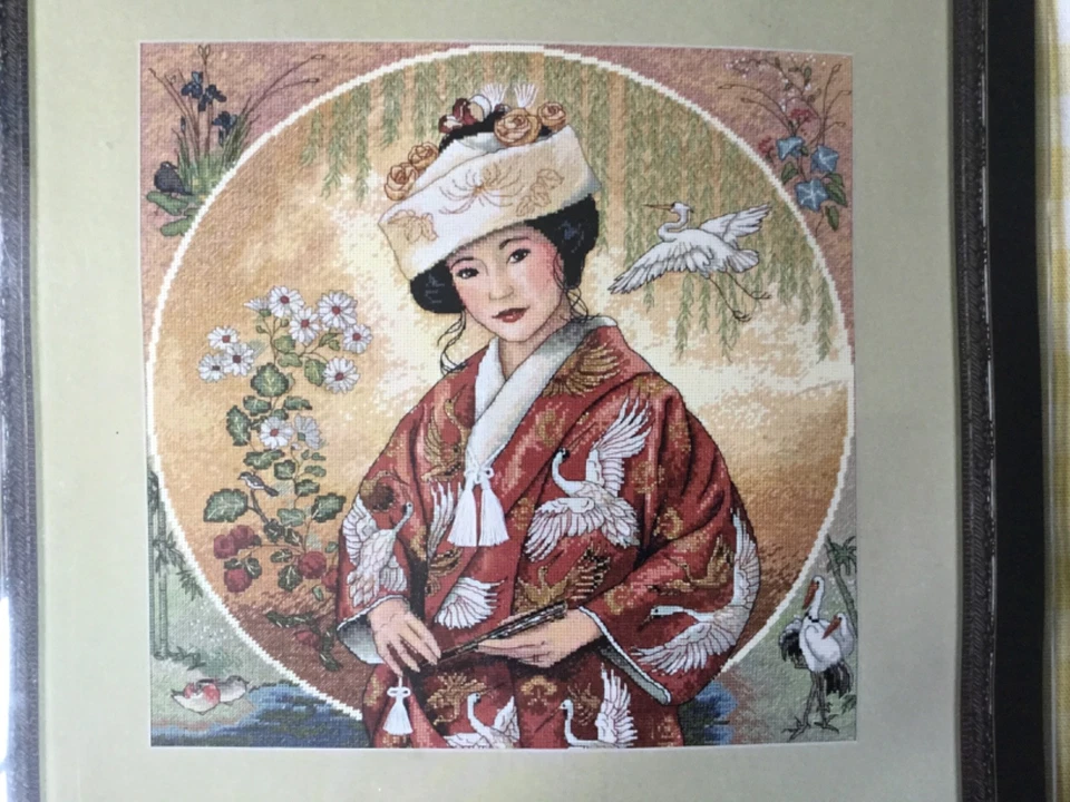 DIMENSIONS - THE GOLD COLLECTION - JAPANESE MAIDEN - 35109 - see description. - Image 2 of 4