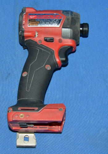 Milwaukee 2953-20 M18 FUEL 1/4" Hex Impact Driver - Picture 3 of 3
