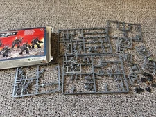 Miniature Lot WH Heroclix And Mechwarrior AVP