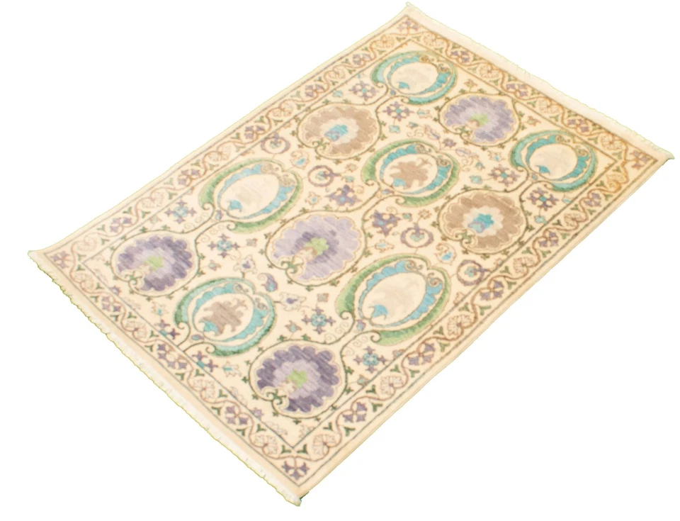 4'2" x 5'11" Hand Knotted Area Rug Traditional Oriental Wool Carpet - Image 4 of 4