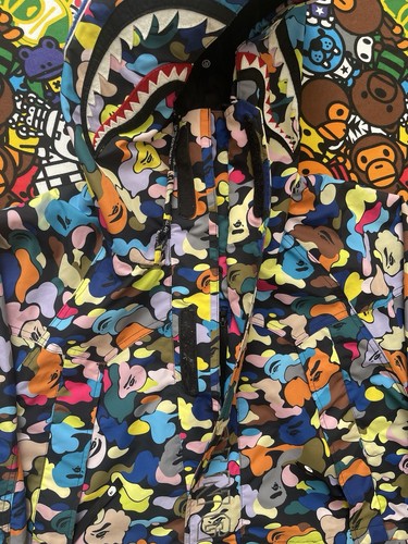 A Bathing Ape Black Multi Camo Snowboarding Shark Jacket - Picture 6 of 17