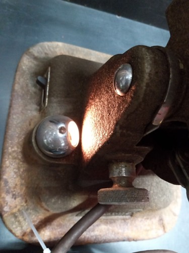 Vintage KEYSTONE Model A-81 16mm Projector Works parts repair needs new belt - Picture 9 of 12