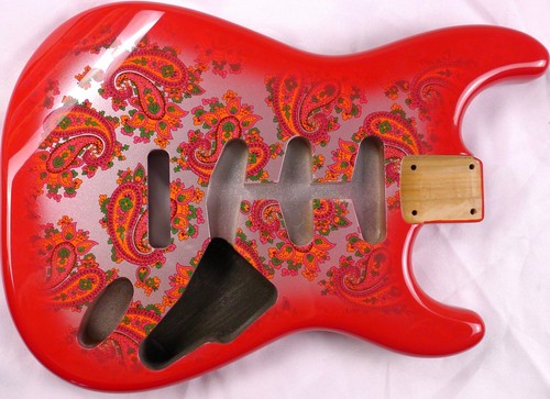 Strat Guitar Body SSS 3 pcs North American Alder Paisley Silver/Red ≦4.62Lbs - Picture 3 of 15