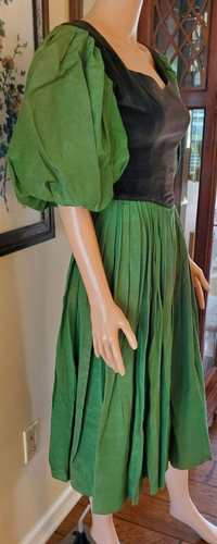 VTG 80's Black and Green Velvet Taffeta - Picture 3 of 4