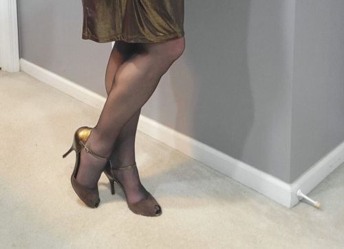 Sexy Bronze Strappy 4" Alfani High Heels - size 11 - Picture 3 of 4