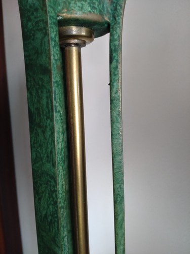 Piantana in ferro battuto verde e vetro di Murano bianco - Foto 7 di 11