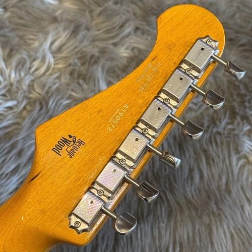 History HS-SV/M White ST Type 3.58kg Electric Guitar Used Shipping From Japan - Picture 8 of 11