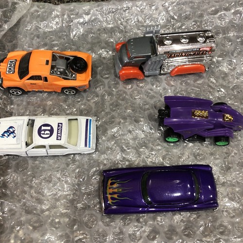 5 Hot Wheels and Matchbox Race Cars Loose Lot - Picture 2 of 7