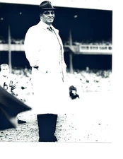 VINCE LOMBARDI GREEN BAY PACKERS 8X10  PHOTO  HOF FOOTBALL  USA 