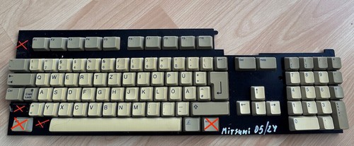 AMIGA 500 Or A500+Tastaturtasten-Keycaps for Mitsumi Keyboard, 2 Buttons / 05 24