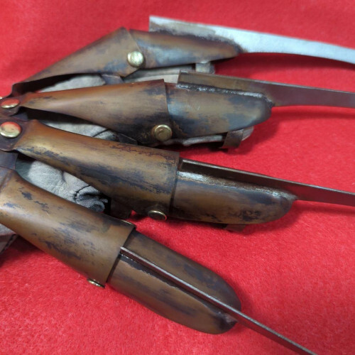 A Nightmare on Elm Street THE NIGHTMARE MAKER Freddy Gloves - Picture 8 of 11