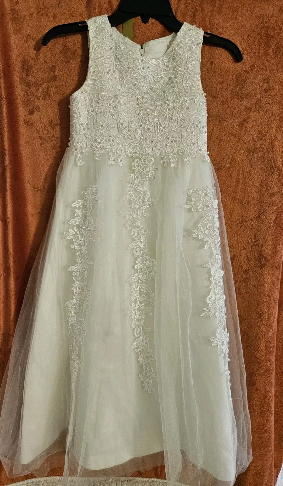 Picture 1 of 17