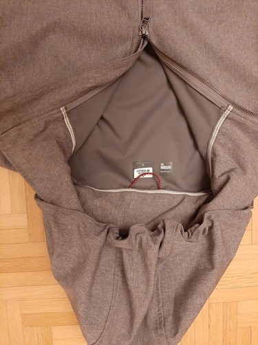 Giacca McKinley taglia S come nuova grigio argento - Foto 2 di 2