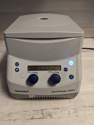 Eppendorf 5424 Refrigerated Centrifuge with Fa-45-24-11 Rotor and Lid