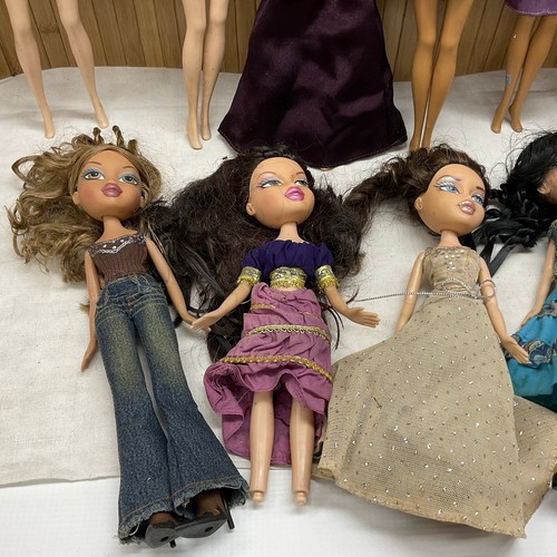 Lotto Barbie Bratz Fashion Doll TUTTO "COSÌ COM'È" NON BEN CURATO ragazzo e ragazza LEGGI - Foto 12 di 24