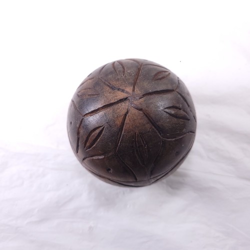 Carved Natural Wood Sphere Vintage Wooden Ball - Picture 4 of 6
