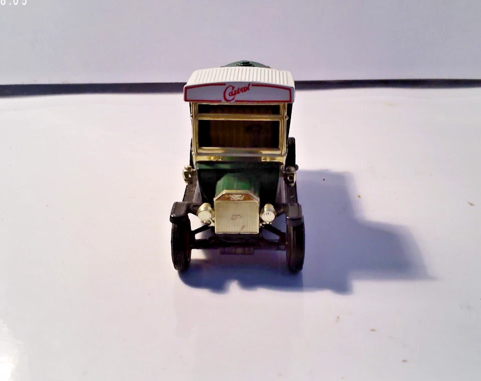 Voiture 1/43 - Matchbox - Ford Model T - Castrol - 1912 - Photo 2/4
