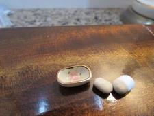 Dollhouse Miniature SOAP DISH AND TWO SOAPS 1:12
