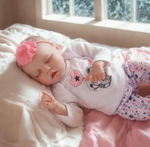 Lifelike Reborn Baby Dolls - 17-Inch Baby Soft Body Realistic-Newborn Baby Dolls - Picture 3 of 7