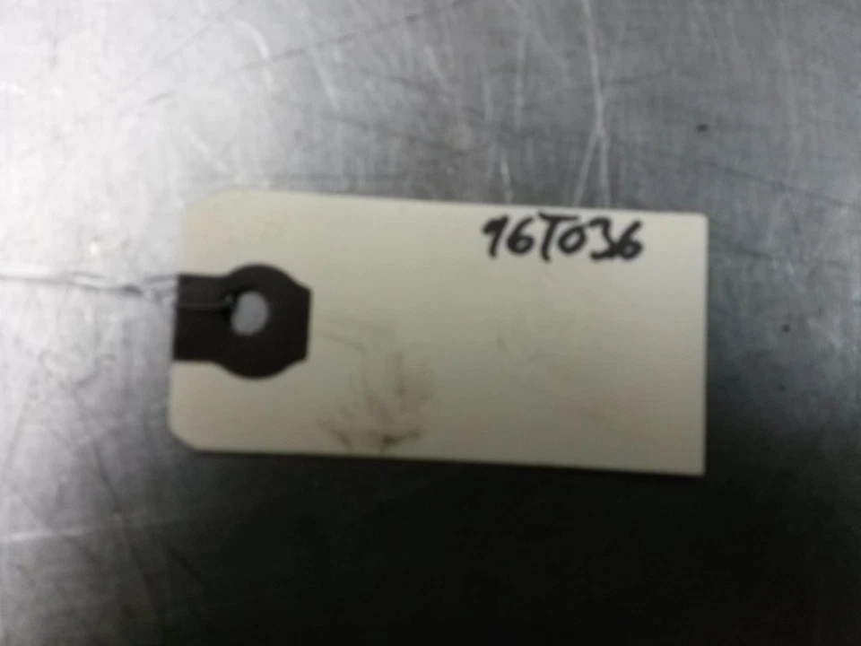 Tampa da válvula direita para 90-91 Chrysler New Yorker 3.3 - Imagem 3 de 4