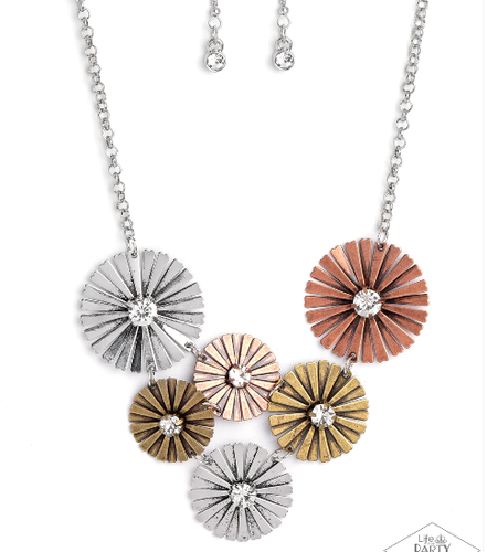 NEU PAPARAZZI "FLAUNTABLE FANFARE" MULTI HALSKETTE LOP - Bild 2 von 2