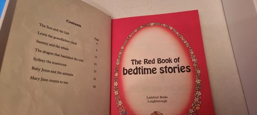 Ladybird: The Red Book Of Bedtime Stories - Picture 4 of 4