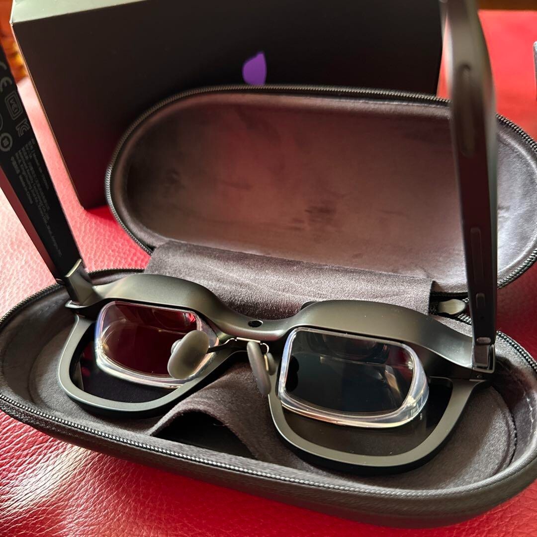 Nreal Air Glasses Xreal Black NEW NR-7100RGL AR 2023 VR Nreal Air Glasses Xreal Black NEW NR-7100RGL AR 2023 VR