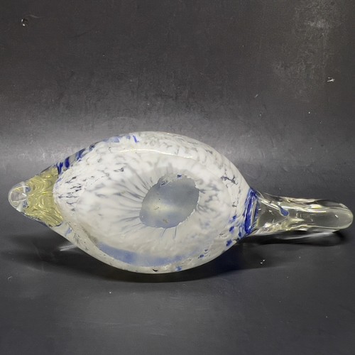 Hand Blown Art Glass Fish Paperweight Blue + White + Clear  5” X 3” - Afbeelding 10 van 13