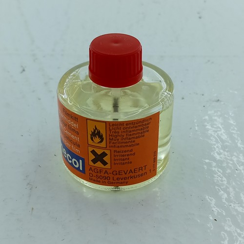 Vintage Agfa Cinecol Film Cement 30ml Unopened Bottle - Picture 3 of 6