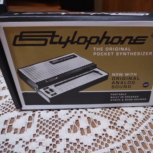 DUBREQ Stylophone The Original Retro Pocket Synthesizer Portable Synth Analog - Picture 2 of 5