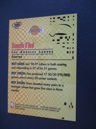 1997-98 Bowman's Best #BC10 Shaquille O'Neal Best Cuts Refractors *RARE* - Picture 2 of 3