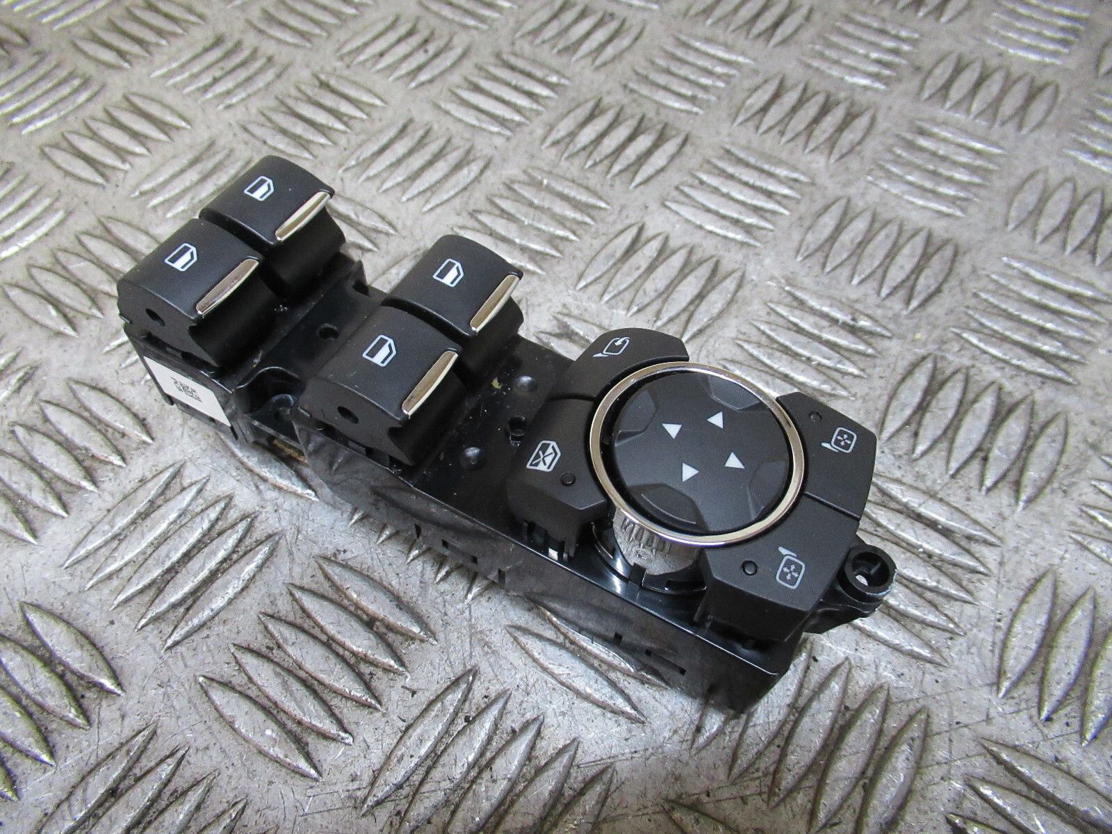 Picture 3 of 7