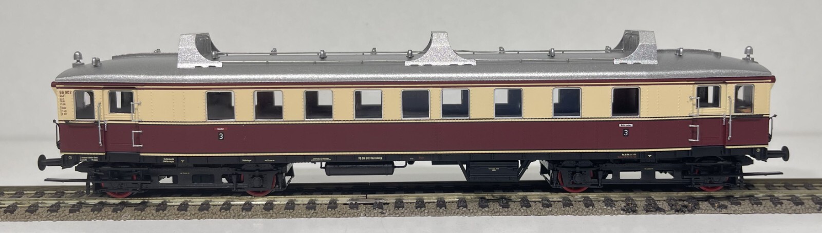 Picture 3 of 7