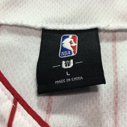 NBA Chicago Bulls Button Up Jersey Mens Large Embroidered Logo Striped White Red - Picture 2 of 9