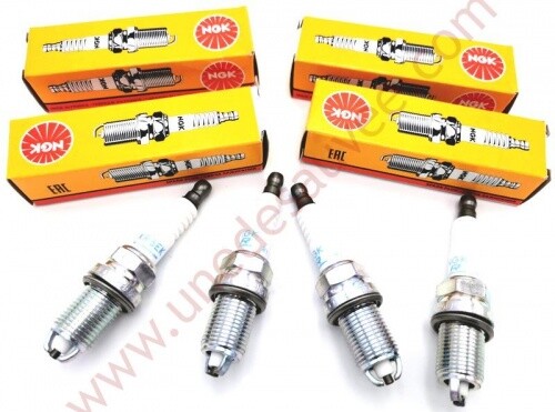 BOUGIE ALLUMAGE NGK PEUGEOT 309 GTI 16S RENAULT CLIO 16S - WILLIAMS KIT DE 4 - Picture 1 of 1