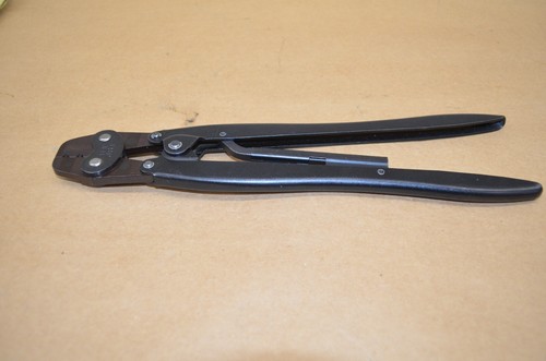 JST Hand Crimp Tool YC-110R - Picture 7 of 8