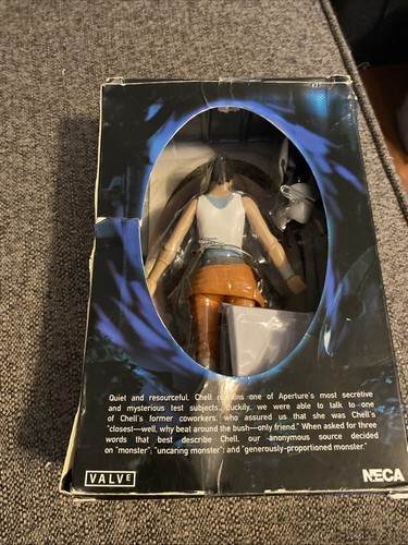 NECA Valve Portal 2 Chell Figur 2013 Neu Verpackung hat Schäden - Bild 5 von 11
