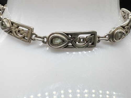 VINTAGE SOLID SILVER CELTIC SCOTTISH PANEL GEM SET GLASS BRACELET BANGLE - Picture 3 of 7