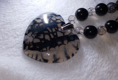12" BLACK DRAGONS BLOOD & BLACK ONYX NECKLACE ,"BRAND NEW" !!! ๐๐๐ - Picture 7 of 7