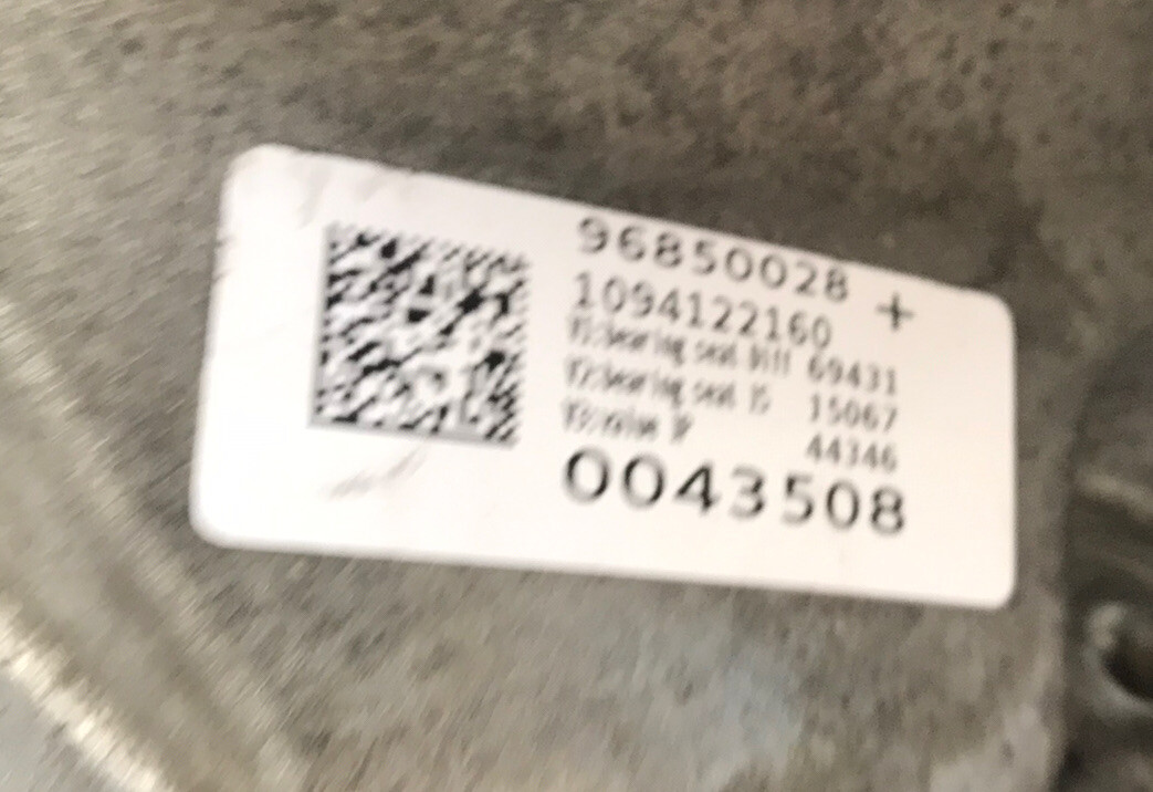 Foto 10 di 12