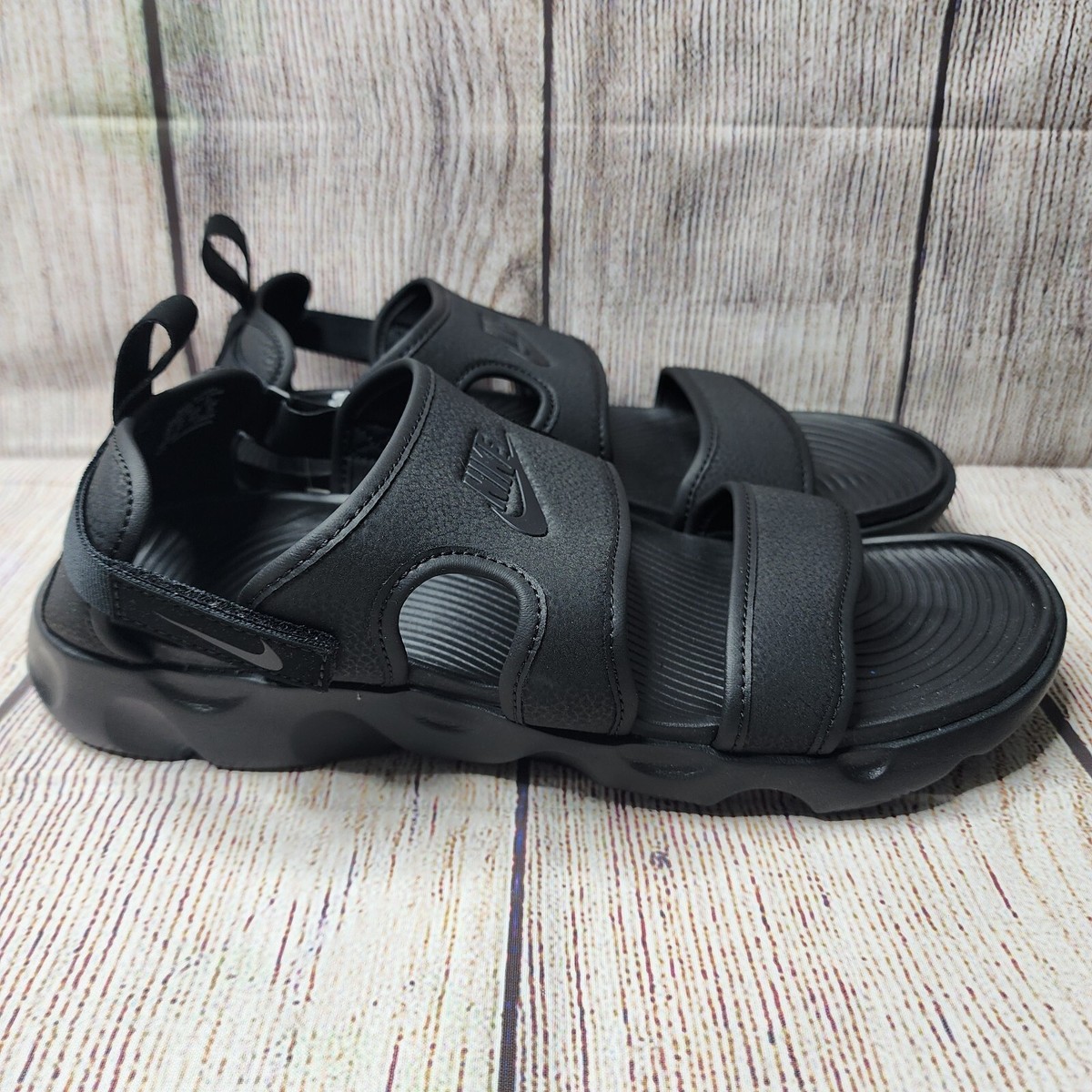 靴 NIKEDUNKLOWPRM29cm Amazon.com | Nike Tawa Men's Wrestling Shoes (CI2952-001