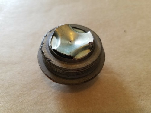 WO-119513 Willys Jeep M38 M38A1 Master Cylinder Fill Cap w/ Vent G740 G758 - Bild 3 von 5