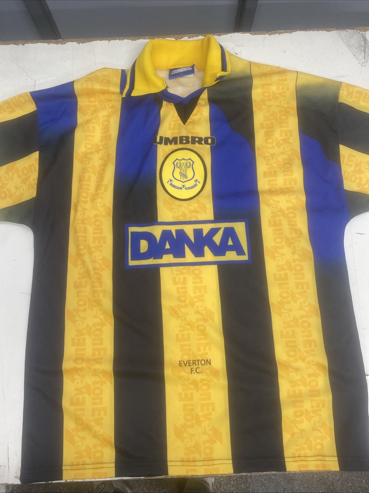 Foto 1 di 8
