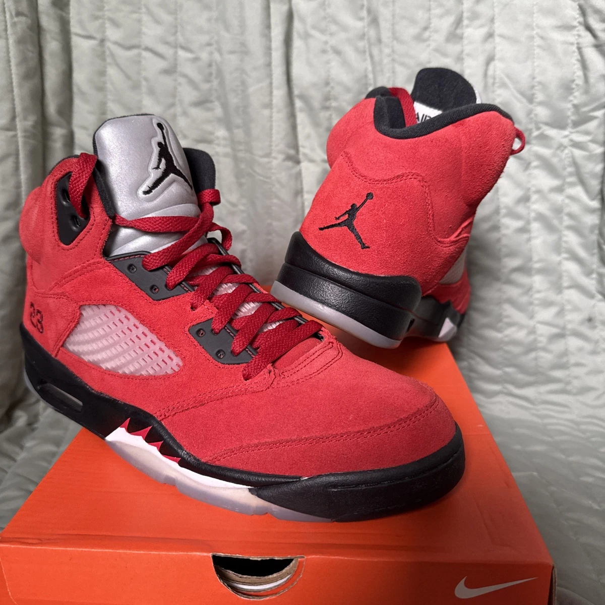 Preços baixos em Jordan 5 Retro Red Suede | eBay
